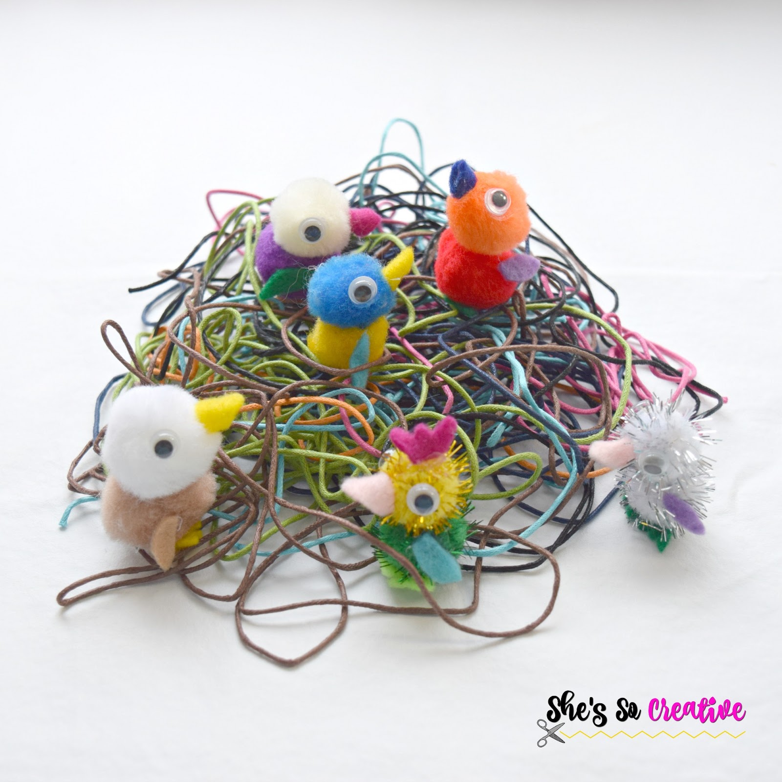 Hot to Make Pom Pom Birds - Free Craft Tutorial 1