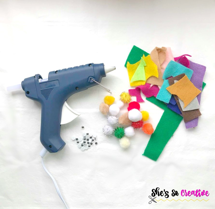 Hot to Make Pom Pom Birds - Free Craft Tutorial 2 Pom Pom Birds craft supplies - Bird Crafts - Kids Craft Ideas - Fun crafts for kids