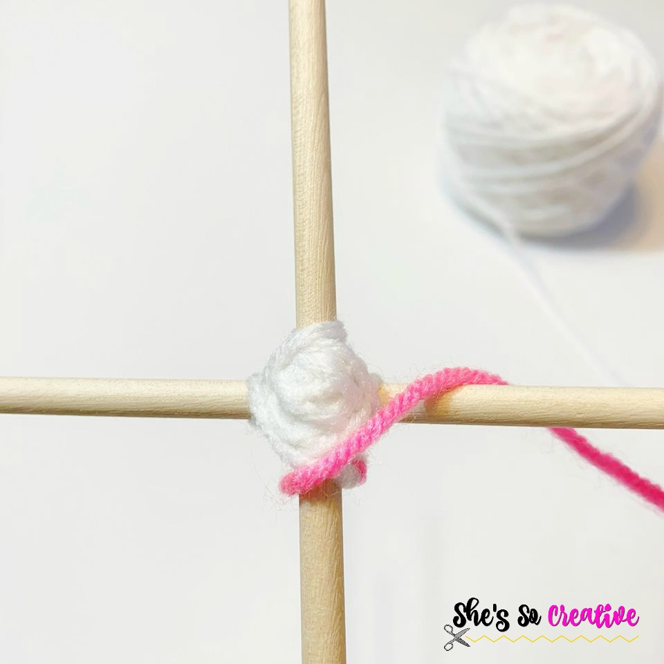How to Make a God's Eye - Free Craft Tutorial 7 God's Eye Craft
