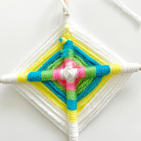 How to Make a God's Eye - Free Craft Tutorial 9