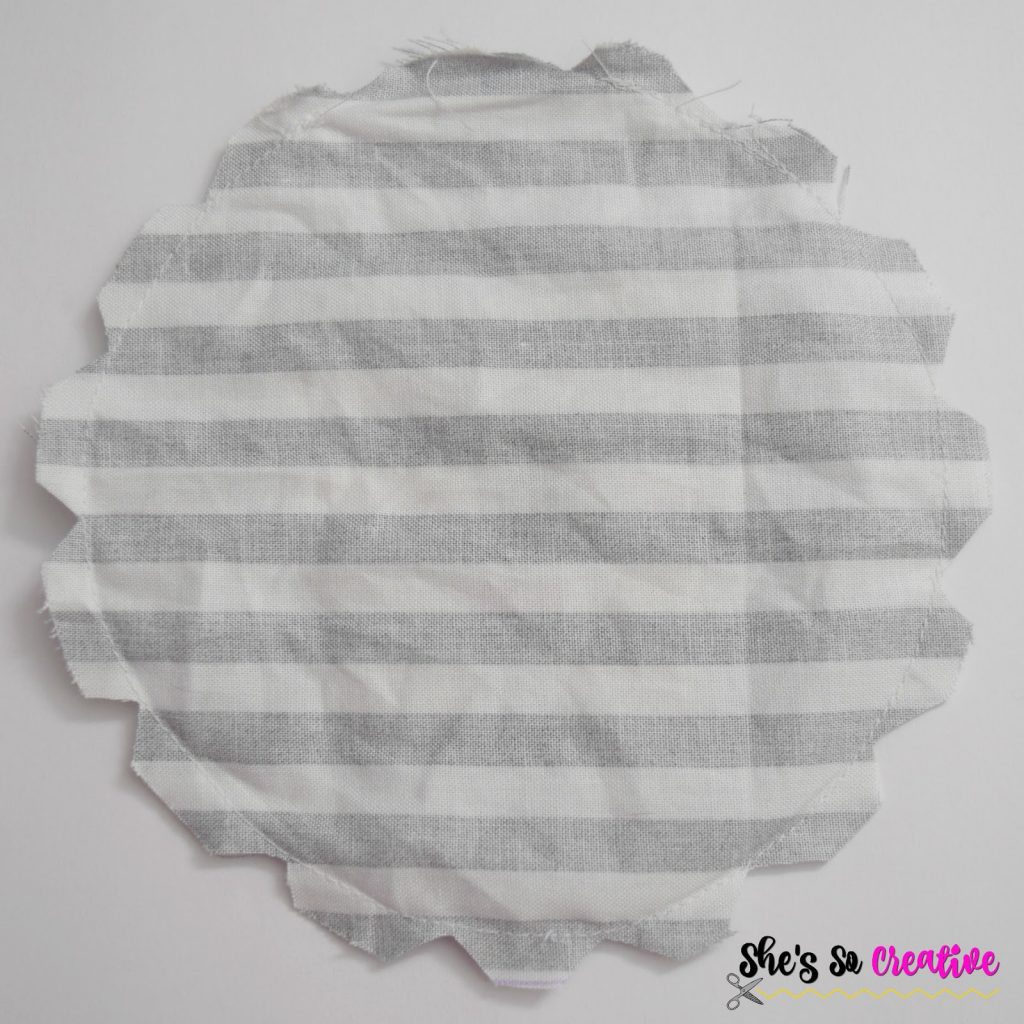 Fabric Compact Mirror - DIY Compact Mirror - sew and notch fabric